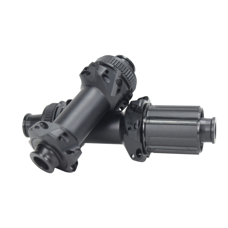 Road bike disc brake hub